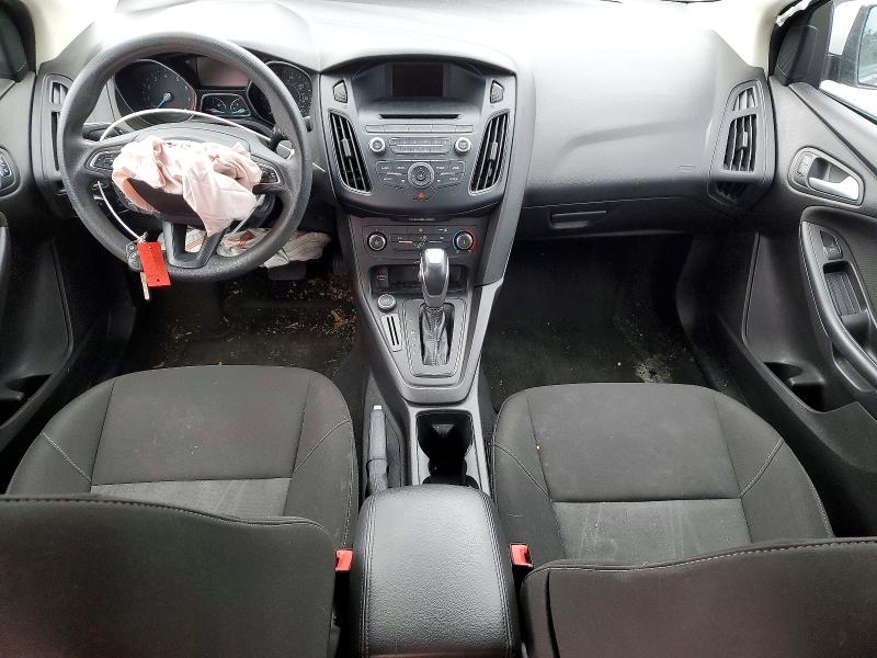 Photo 8 from auction – 2015 FORD FOCUS SE with VIN 1FADP3F20FL206889