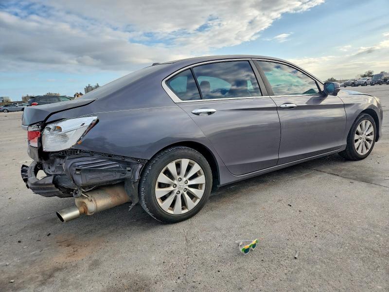 Photo 3 from auction – 2014 HONDA ACCORD EXL with VIN 1HGCR2F84EA070891