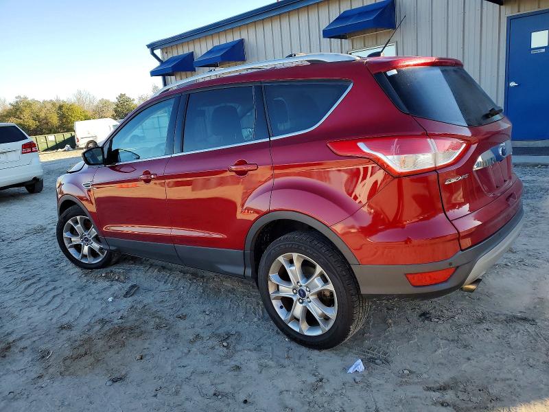 Photo 2 from auction – 2016 FORD ESCAPE TIT with VIN 1FMCU9J96GUC63157