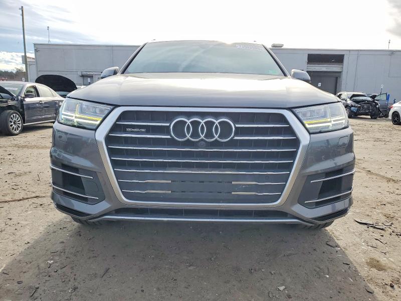 Photo 5 from auction – 2017 AUDI Q7 PREMIUM with VIN WA1LAAF74HD038348