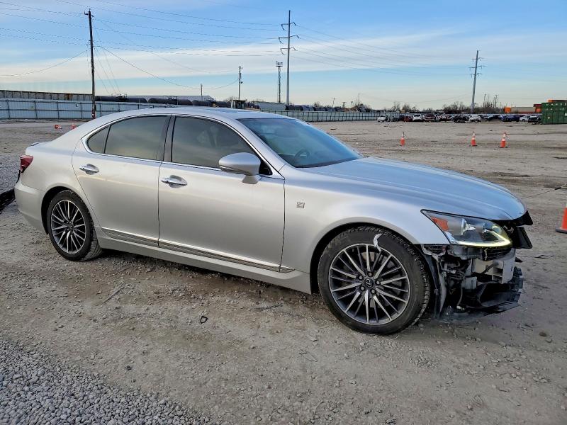 Photo 4 from auction – 2015 LEXUS LS with VIN JTHCL5EF8F5025253