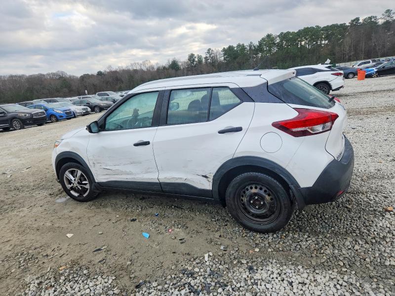 Photo 2 from auction – 2019 NISSAN KICKS with VIN 3N1CP5CU6KL520863