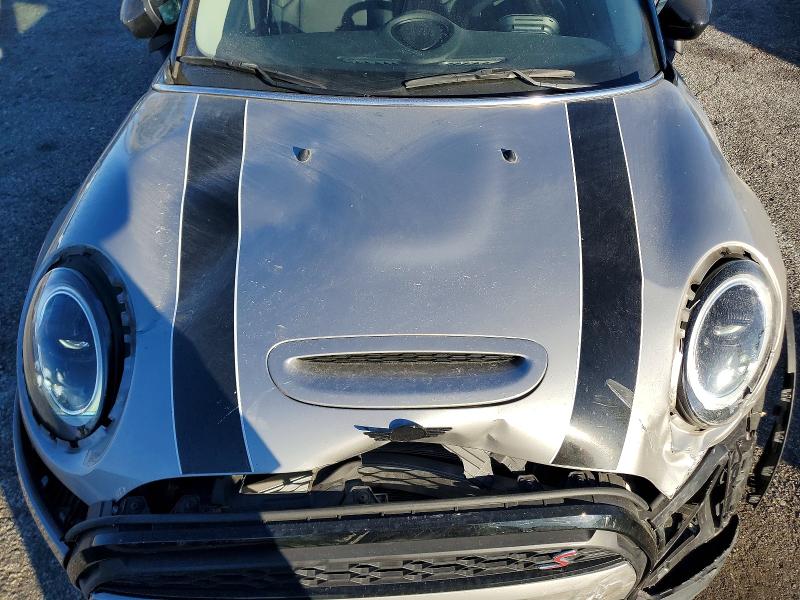 Photo 11 from auction – 2024 MINI COOPER with VIN WMW53DK09R2U39052