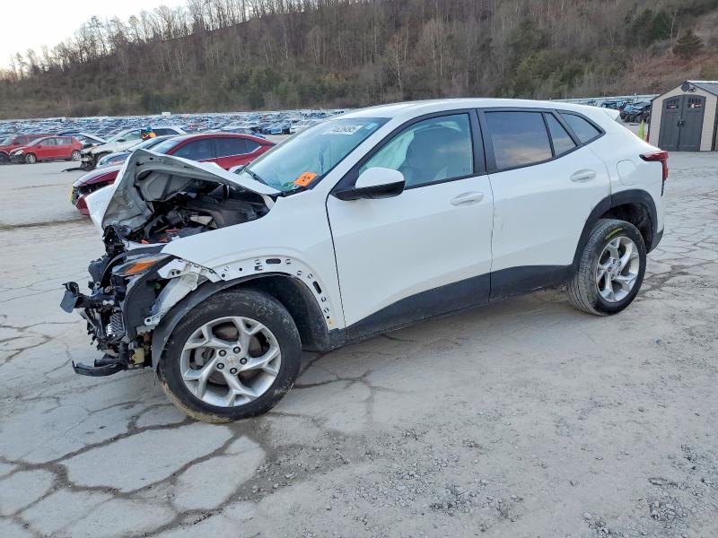 CHEVROLET TRAX 2025 with VIN KL77LFEPXSC152106 - Photo from auction