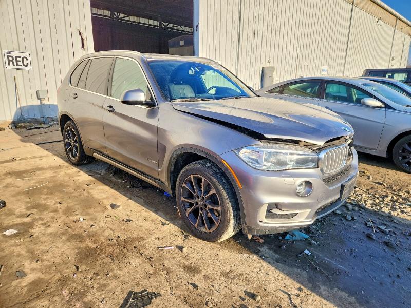 Photo 4 from auction – 2017 BMW X5 XDRIVE3 with VIN 5UXKR0C34H0V70985