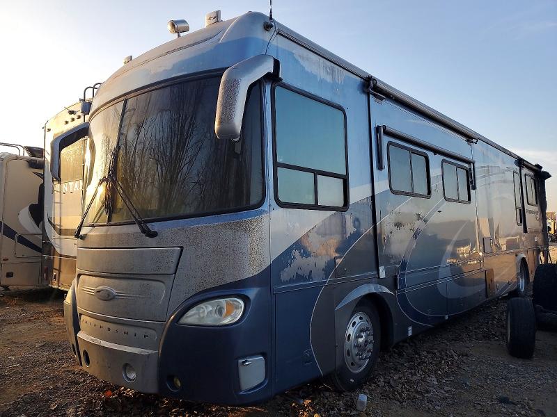Photo 2 from auction – 2004 FREIGLINER CHASSIS with VIN 4UZAAHAK34CM70121