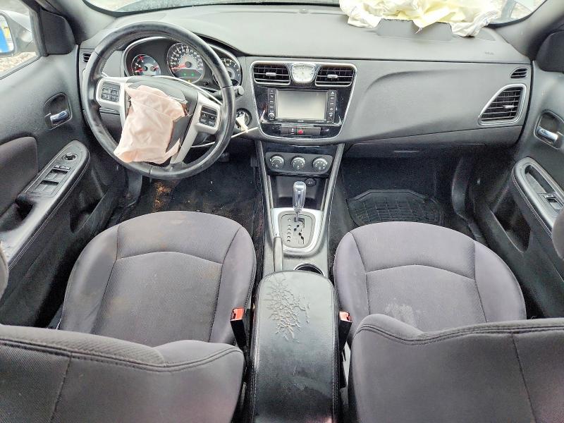 Photo 8 from auction – 2013 CHRYSLER 200 TOURIN with VIN 1C3CCBBB7DN718589