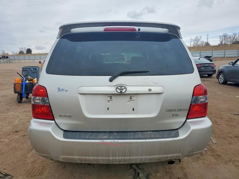 Photo 6 from auction – 2004 TOYOTA HIGHLANDER with VIN JTEDP21AX40042886