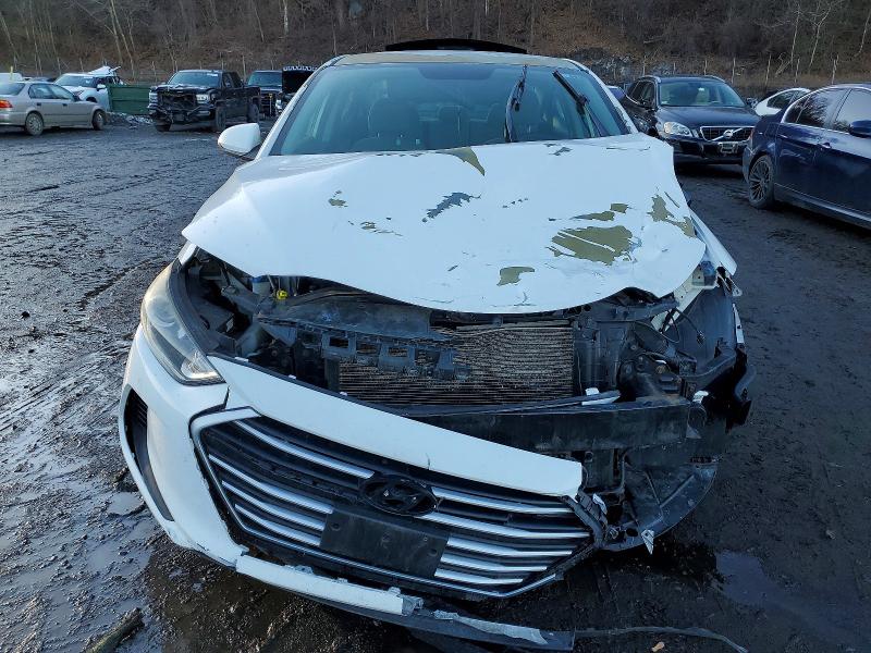 Photo 5 from auction – 2017 HYUNDAI ELANTRA SE with VIN 5NPD74LF4HH098906