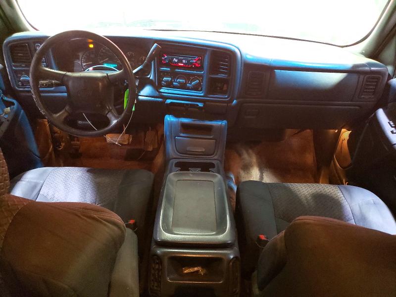 Photo 8 from auction – 2002 CHEVROLET AVALANCHE with VIN 3GNEK13T72G207020
