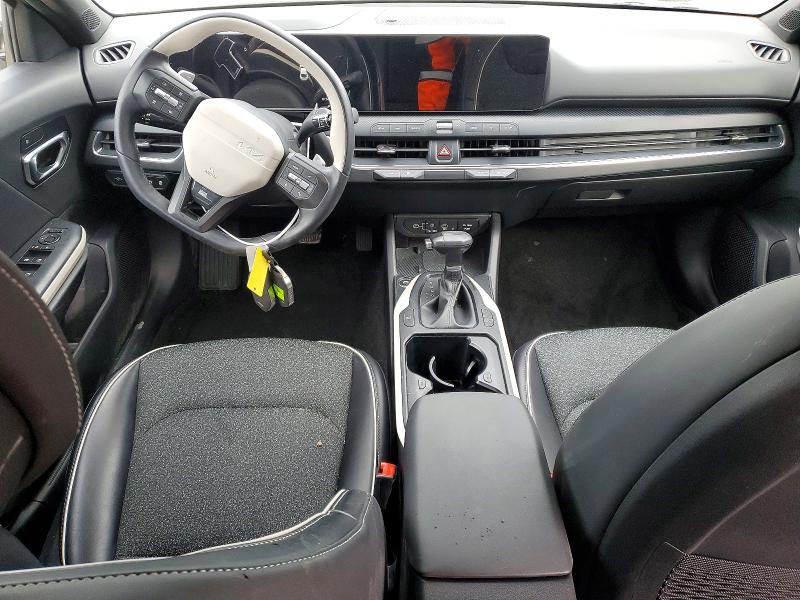 Photo 8 from auction – 2025 KIA K4 GT LINE with VIN 3KPFW4DE5SE083697