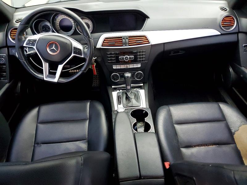 Photo 8 from auction – 2012 MERCEDES-BENZ C 250 with VIN WDDGF4HB3CA623305