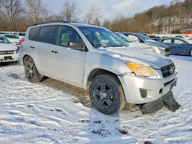 Photo 4 from auction – 2010 TOYOTA RAV4 with VIN JTMBF4DV2AD033774