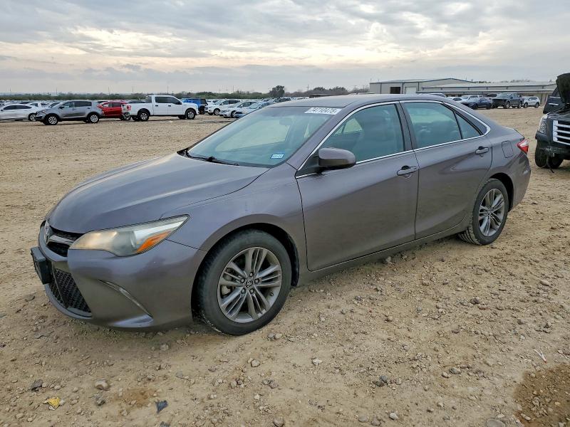 TOYOTA CAMRY LE 2015 with VIN 4T1BF1FK3FU887242 - Photo from auction