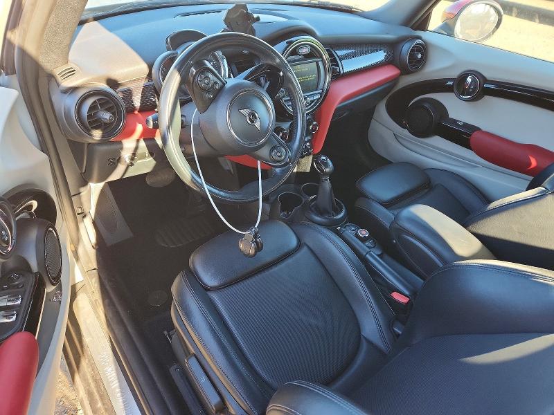 Photo 8 from auction – 2018 MINI COOPER with VIN WMWWG9C55J3E38854