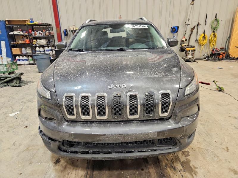Photo 5 from auction – 2016 JEEP CHEROKEE L with VIN 1C4PJLCB3GW136916