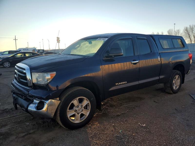 TOYOTA TUNDRA DOU 2012 with VIN 5TFUM5F1XCX028368 - Photo from auction