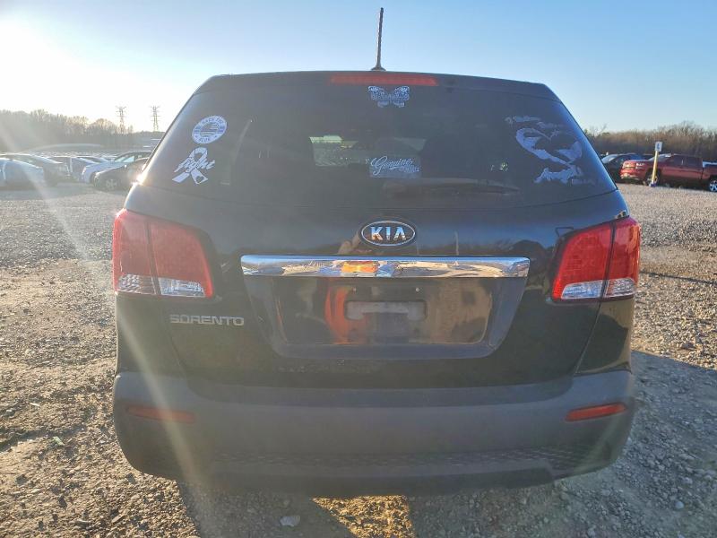 Photo 6 from auction – 2012 KIA SORENTO with VIN 5XYKT4A17CG203982