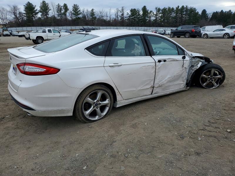 Photo 3 from auction – 2016 FORD FUSION with VIN 3FA6P0H71GR385009