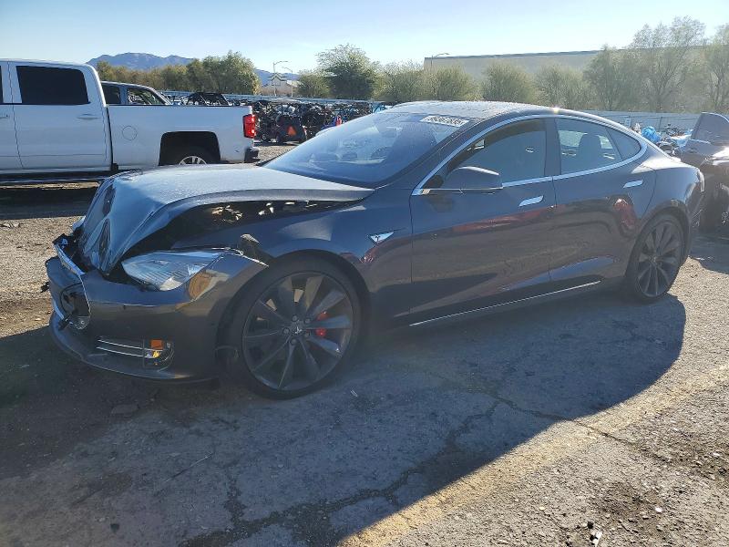 TESLA MODEL S 2016 with VIN 5YJSA1E41GF134972 - Photo from auction