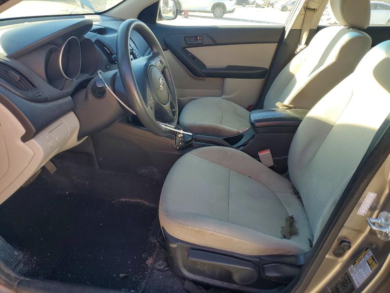 Photo 7 from auction – 2010 KIA FORTE EX with VIN KNAFU4A22A5861767