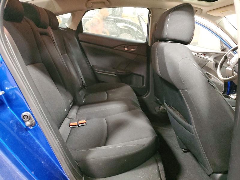 Photo 10 from auction – 2018 HONDA CIVIC EX with VIN 19XFC2F76JE037922