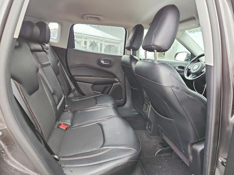 Photo 11 from auction – 2018 JEEP COMPASS with VIN 3C4NJDBB3JT138998