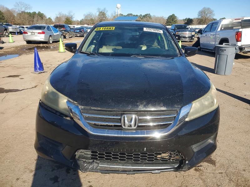 Photo 5 from auction – 2014 HONDA ACCORD with VIN 1HGCR2F32EA114780