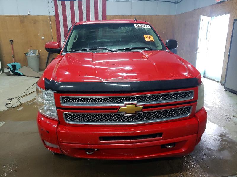 Photo 5 from auction – 2013 CHEVROLET SILVERADO with VIN 1GCRKSE73DZ136157