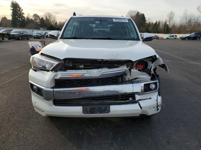 Photo 5 from auction – 2018 TOYOTA 4RUNNER SR with VIN JTEBU5JR2J5543972