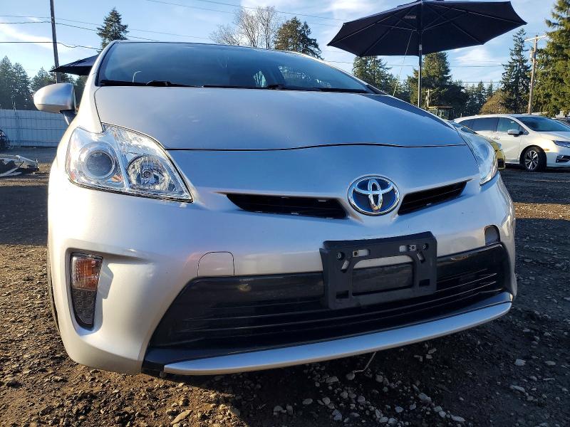 Photo 5 from auction – 2015 TOYOTA PRIUS with VIN JTDKN3DU0F0481790