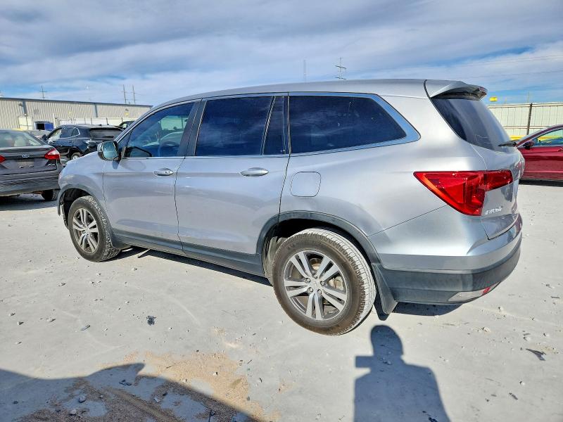 Photo 2 from auction – 2017 HONDA PILOT EX with VIN 5FNYF6H34HB054689