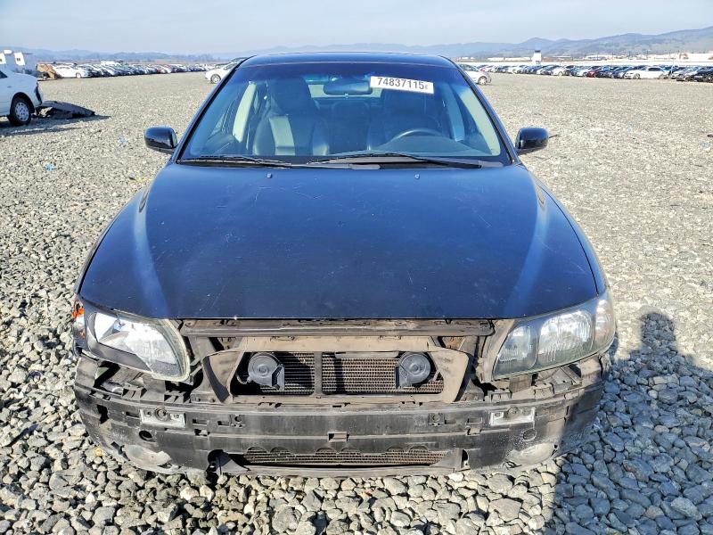 Photo 5 from auction – 2004 VOLVO S60 with VIN YV1RS64A842414400