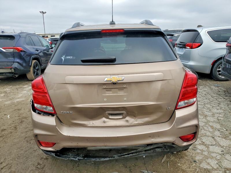 Photo 6 from auction – 2018 CHEVROLET TRAX 1LT with VIN 3GNCJLSB8JL336582