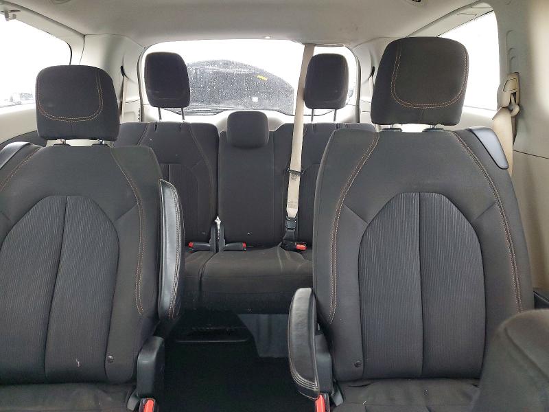 Photo 10 from auction – 2018 CHRYSLER PACIFICA L with VIN 2C4RC1CG9JR130492