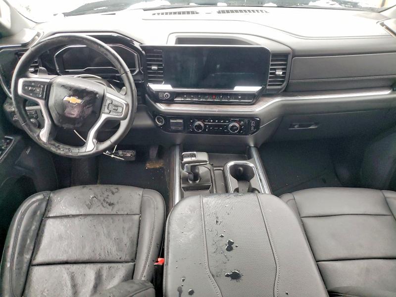Photo 8 from auction – 2023 CHEVROLET SILVERADO with VIN 1GCUDGE86PZ329840
