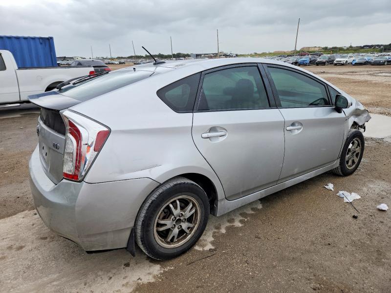 Photo 3 from auction – 2012 TOYOTA PRIUS with VIN JTDKN3DU4C0333136