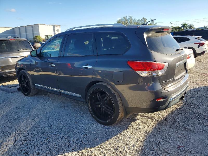 Photo 2 from auction – 2014 NISSAN PATHFINDER with VIN 5N1AR2MN8EC716304