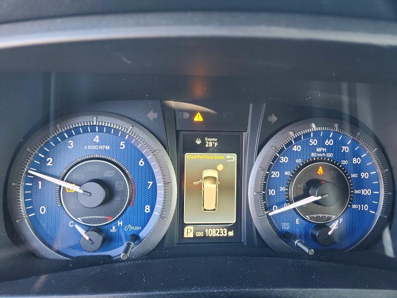 Photo 9 from auction – 2016 TOYOTA SIENNA XLE with VIN 5TDYK3DC9GS741631