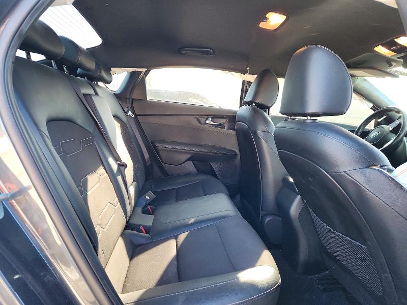 Photo 10 from auction – 2021 KIA FORTE with VIN 3KPF34AD0ME280171