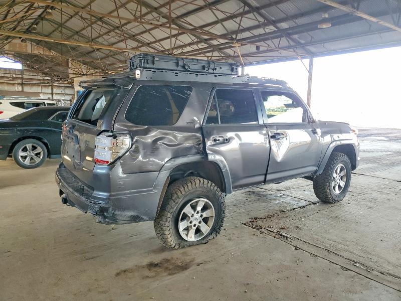 Photo 3 from auction – 2013 TOYOTA 4RUNNER with VIN JTEBU5JR1D5127643