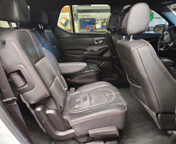 Photo 11 from auction – 2022 CHEVROLET TRAVERSE R with VIN 1GNERJKW6NJ117223