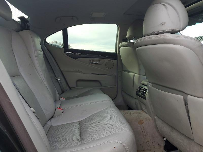Photo 10 from auction – 2011 LEXUS LS 460 with VIN JTHBL5EF9B5107935
