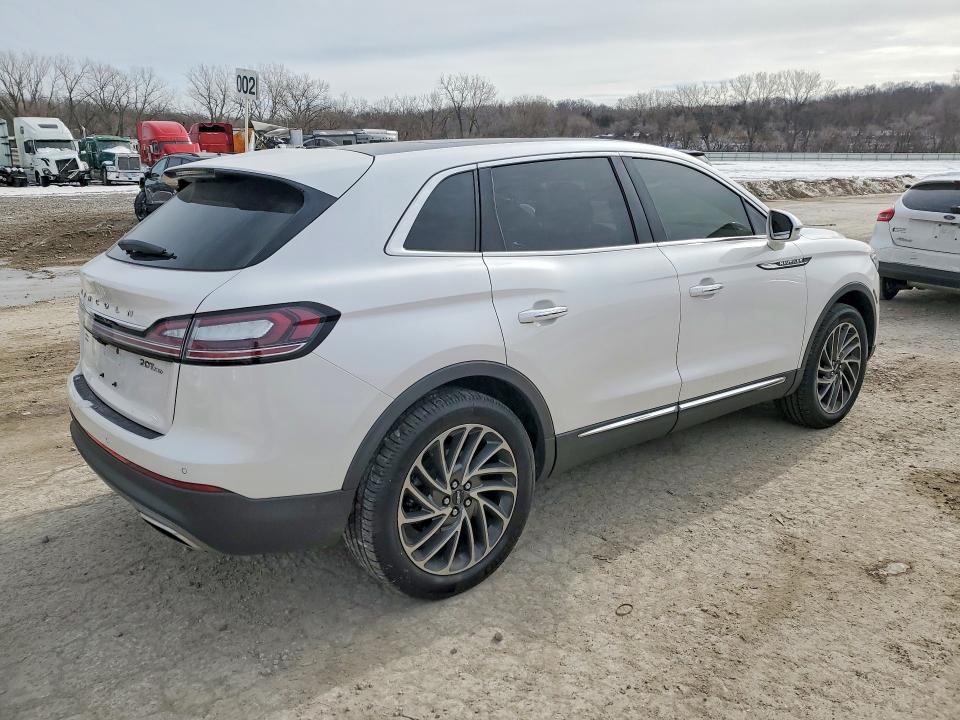 Photo 3 from auction – 2019 LINCOLN NAUTILUS R with VIN 2LMPJ8L92KBL67553