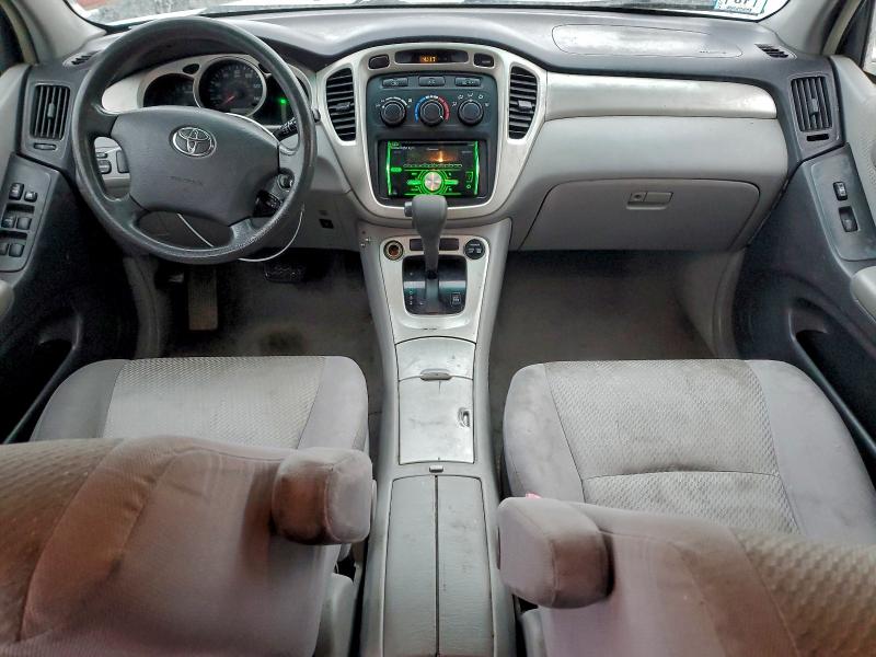 Zdjęcie 8 z aukcji – 2005 TOYOTA HIGHLANDER z VIN JTEDP21A650049187