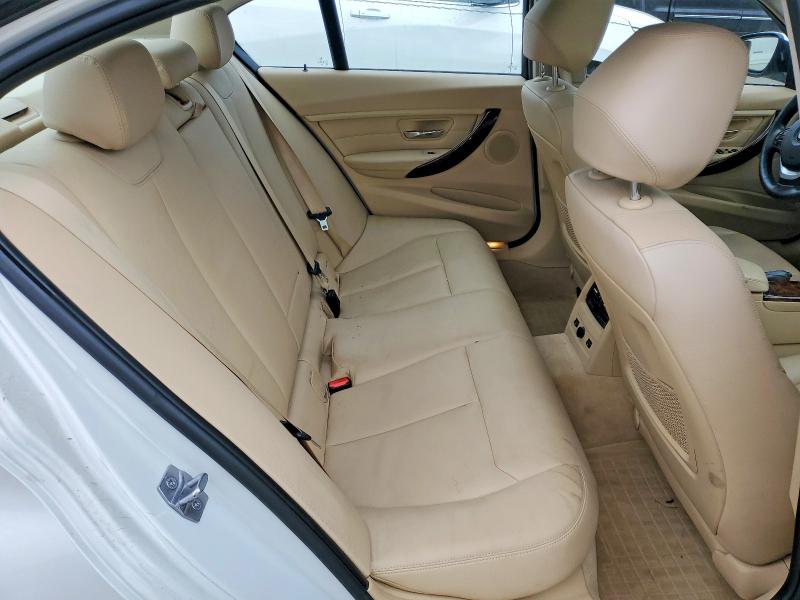 Photo 10 from auction – 2014 BMW 328 XI with VIN WBA3B3C51EJ982233
