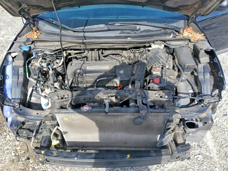 Photo 12 from auction – 2015 HONDA CR-V EX with VIN 2HKRM3H50FH542000