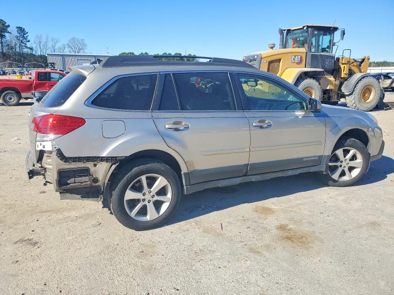 Photo 3 from auction – 2014 SUBARU OUTBACK 2. with VIN 4S4BRCKC7E3242146