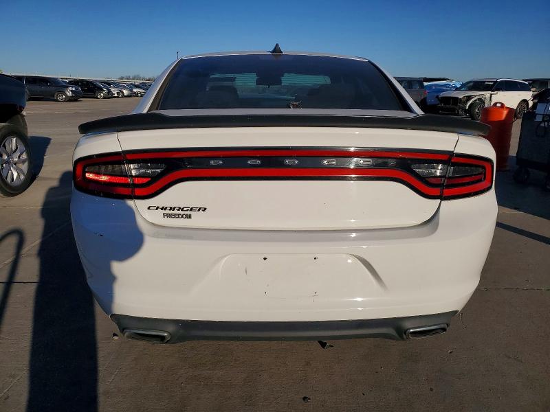Photo 6 from auction – 2016 DODGE CHARGER SE with VIN 2C3CDXBG6GH218930