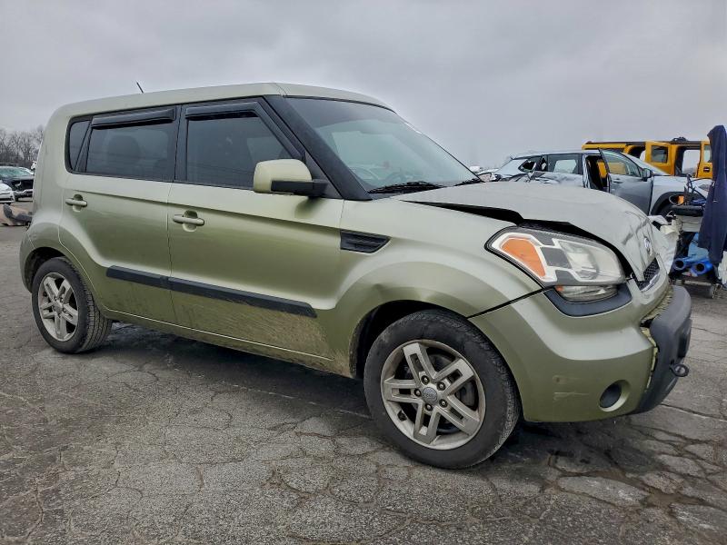 Снимка 4 от търг – 2011 KIA SOUL + с VIN KNDJT2A24B7300318